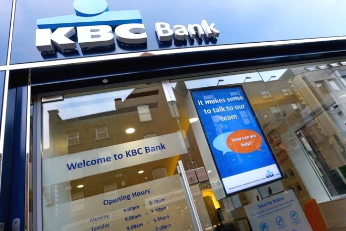 Белгийската банкова група KBC окончателно финализира сделката по закупуването на